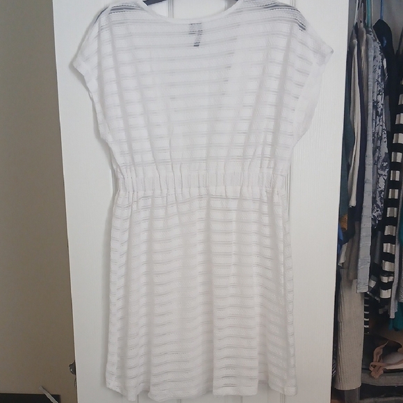 Elegant White Striped Swim Coverup - Picture 3 of 5